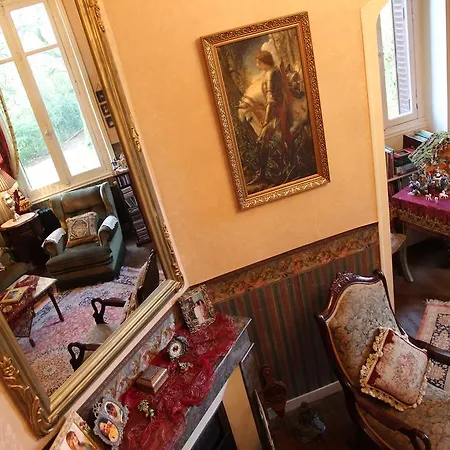 Chateau Du Mur Летний дом